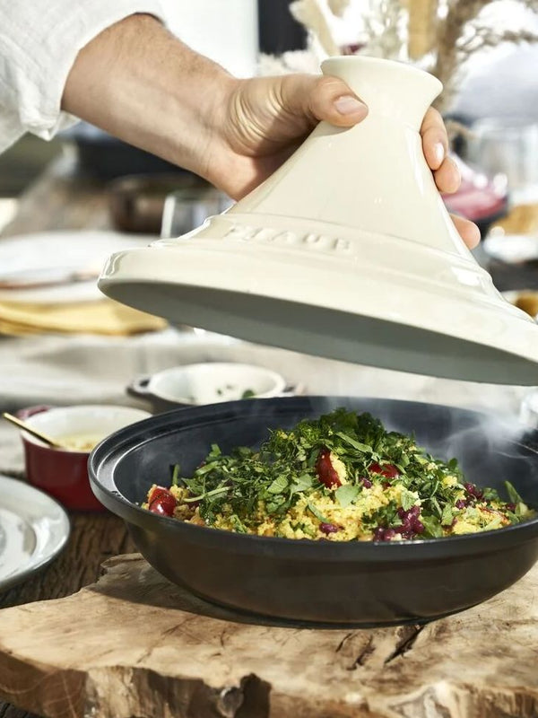 Tagine Staub