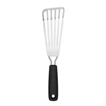 Spatule de cuisine en acier inoxydable OXO Good Grips