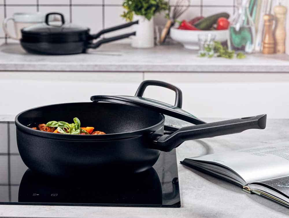 Poêle à frire BK - avec couvercle - Easy Induction - ø 28 cm / 4,6 litres - revêtement antiadhésif en céramique