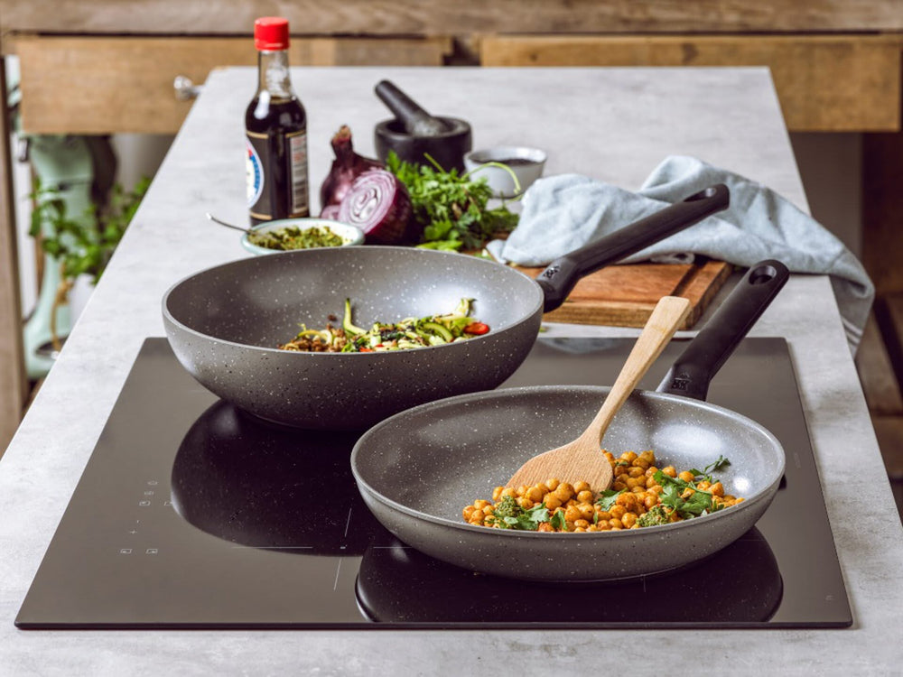 Poêle à wok en aluminium Granite BK - ø 28 cm - Revêtement antiadhésif céramique