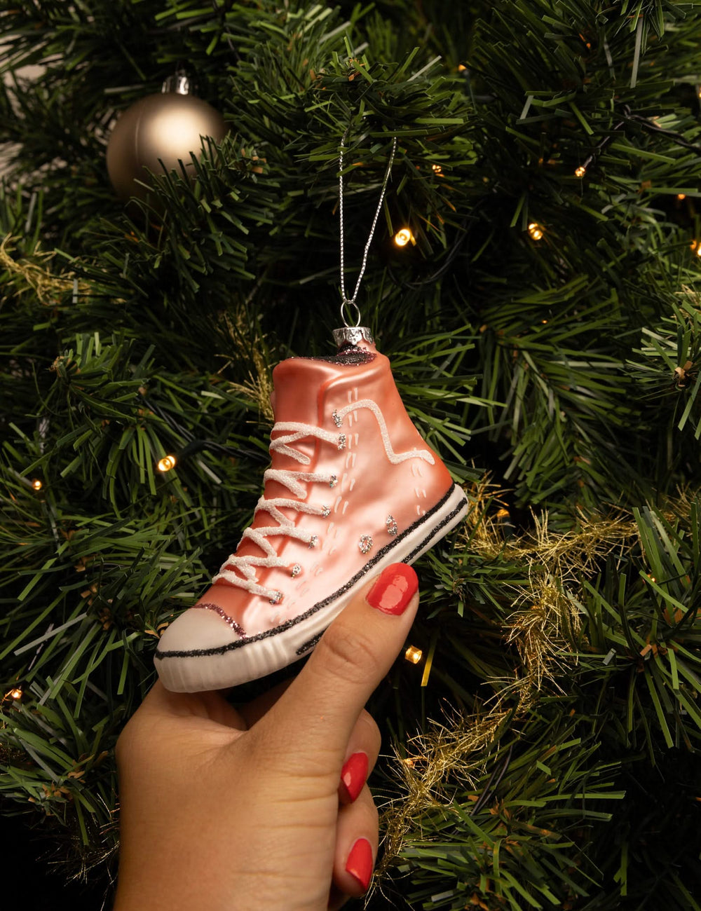 Boule de Noël Nordic Light Sneaker Rose 11 cm