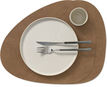 Sets de table LIND DNA Nupo - Cuir - Marron - Courbé - 44 x 37 cm - 2 Pièces