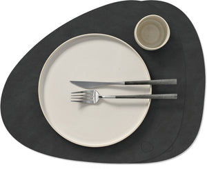 Sets de table LIND DNA Nupo - Cuir - Noir - Courbé - 44 x 37 cm - 2 Pièces