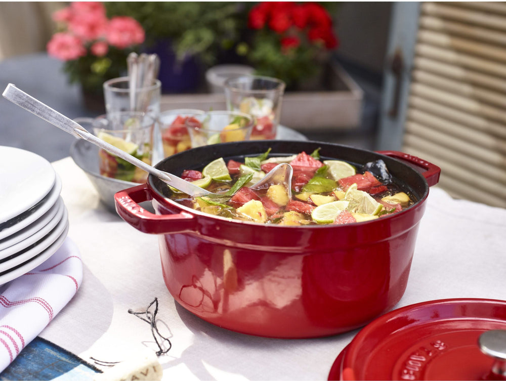 Cocotte en fonte Staub Cerise - ø 24 cm / 3,8 litres