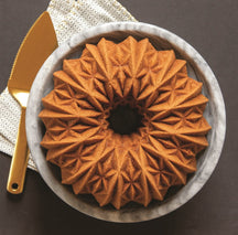 Moule à Bundt en forme de tulband Nordic Ware Cut Crystal, doré, ø 25 cm / 2,3 litres.