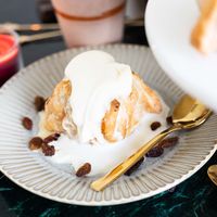 Pommes sucrées en pâte feuilletée croustillante