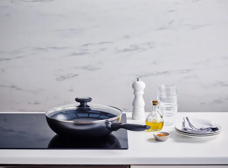 Beka poêle wok avec couvercle en verre Pro Induc Ø 28 cm – revêtement antiadhésif céramique