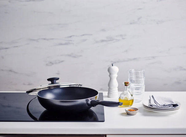 Beka poêle wok avec couvercle en verre Pro Induc Ø 28 cm – revêtement antiadhésif céramique