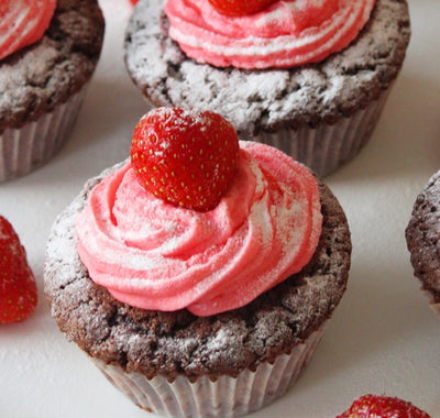 Cupcakes au chocolat et à la fraise