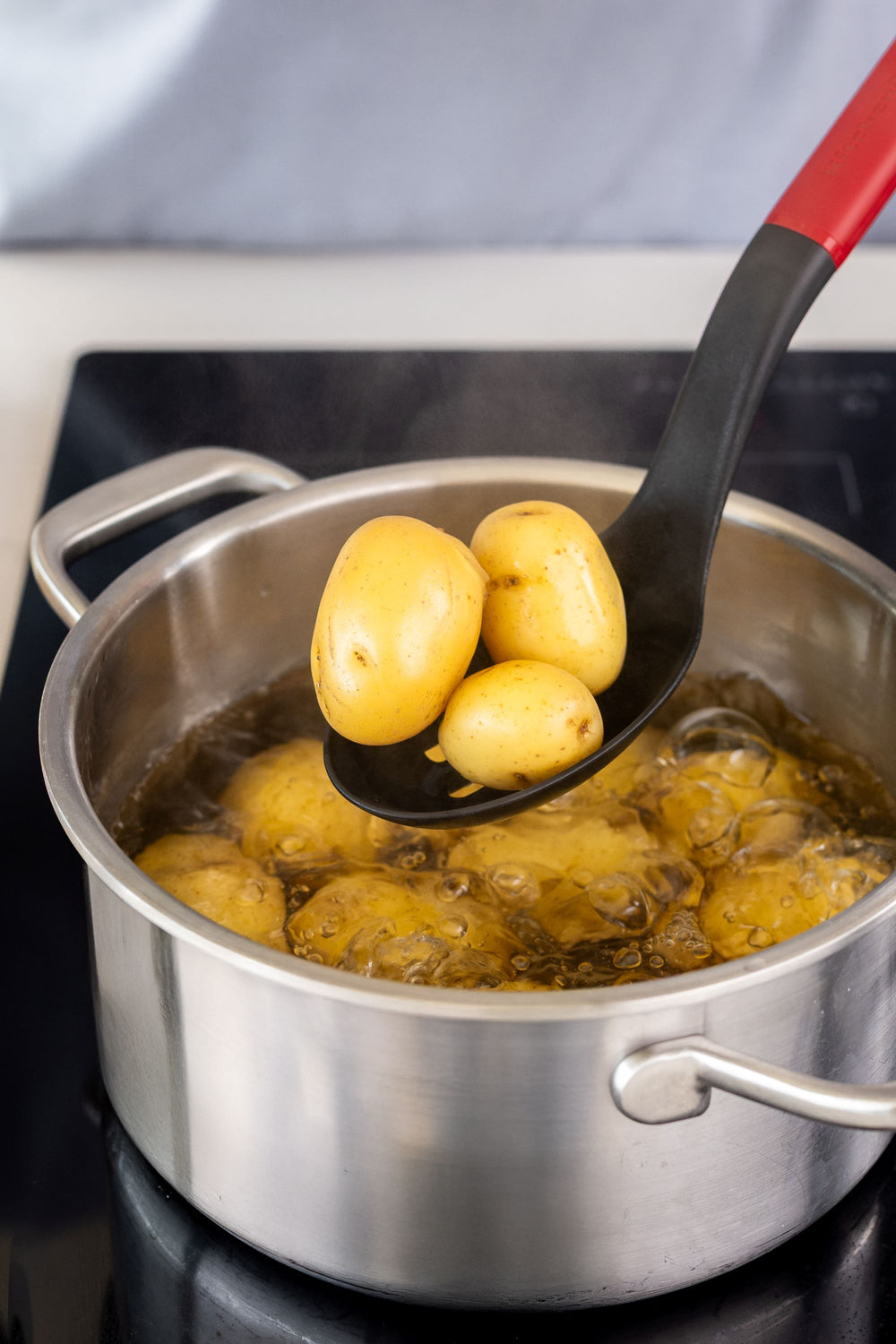 KitchenAid Groentelepel Classic Keizerrood 34 cm