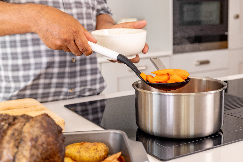 KitchenAid Groentelepel Classic Porselein Wit 34 cm