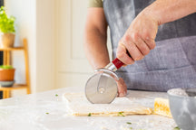 KitchenAid Pizzasnijder Classic Keizerrood 23.5 cm