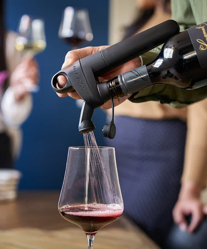 Système à vin Coravin Pivot+