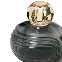 Maison Berger Geurbrander - Enigma Gris Mousse