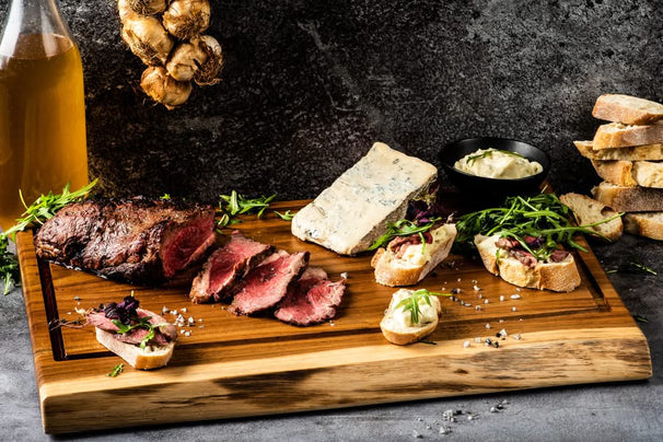 Planche à découper Laguiole - en bois d'acacia - Style de Vie - 50 x 35 cm