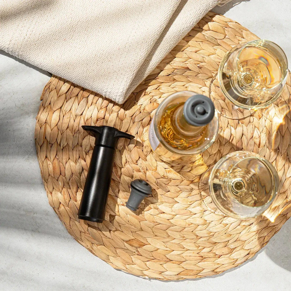 Pompe à vin Vacu Vin - avec 2 bouchons de vin - Wine Saver - Noir