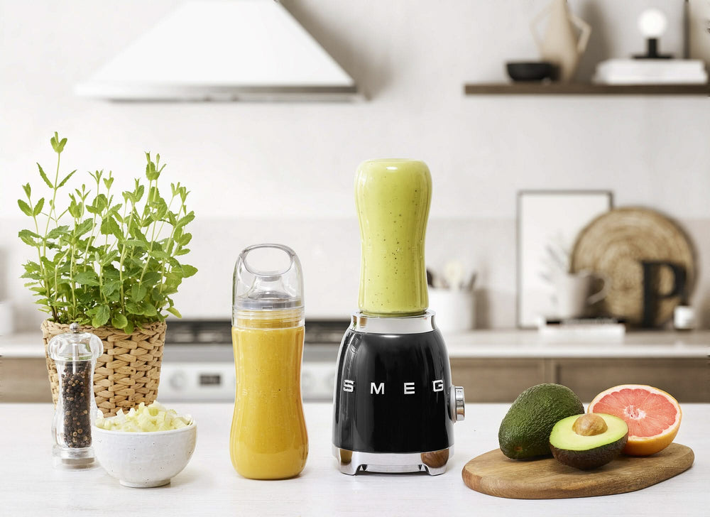 Mixeur Smoothie SMEG - compact - Noir - 600 ml - PBF01BLEU