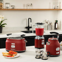 Bouilloire rétro Westinghouse Collections - 2200 W - rouge cranberry - 1,7 litre - WKWKH148RD