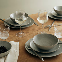 Ensemble de vaisselle Broste Copenhagen Nordic Marsh 12 pièces / 4 personnes - 4 assiettes à diner, 4 assiettes à petit-déjeuner et 4 bols
