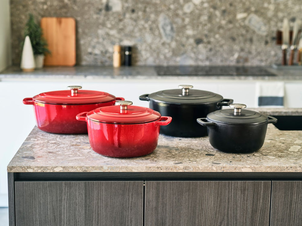 Cosy & Trendy Fontestic Poêle à Frire Traditionnelle Rouge en Fonte  Ø 24 cm / 4,6 Litres - Émaillée