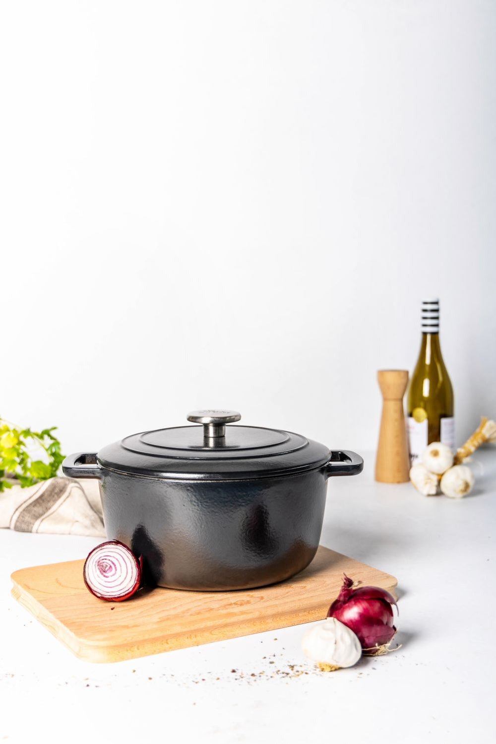 Cosy & Trendy Fontestic Cocotte en Fonte Noir Ø 24 cm / 4,6 Litres - Émaillée