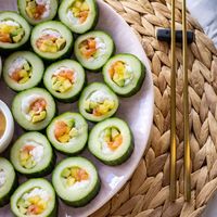 Saumon, avocat et mangue