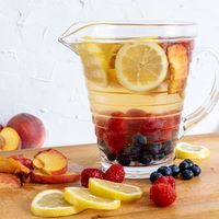 Sangria au limoncello rosé