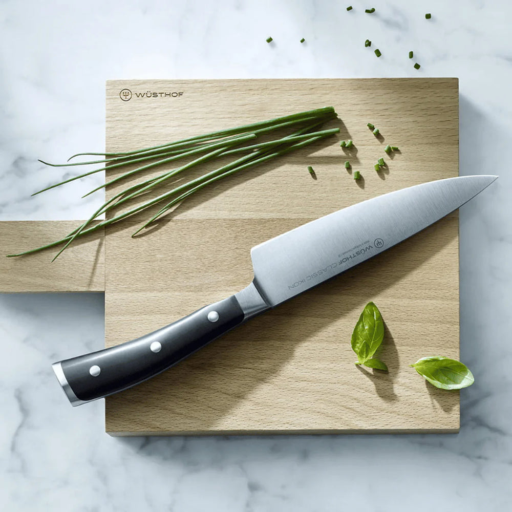 Couteau de Chef Wusthof 20 cm + Bloc à Couteaux Offert Classic Ikon - Noir