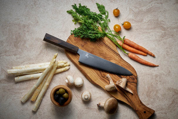 Couteau de chef Yaxell Hana 20 cm - Acier inoxydable 3 couches - Manche en bois Pakka brun foncé