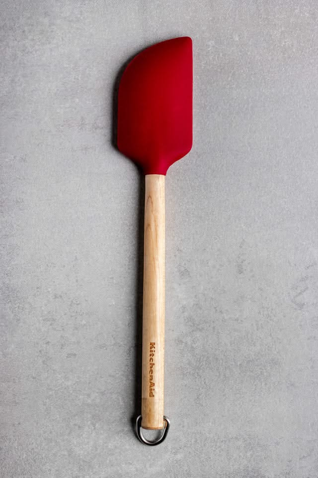 Spatule à pâtisserie KitchenAid Core Rouge Empereur en bois de bouleau de 32 cm